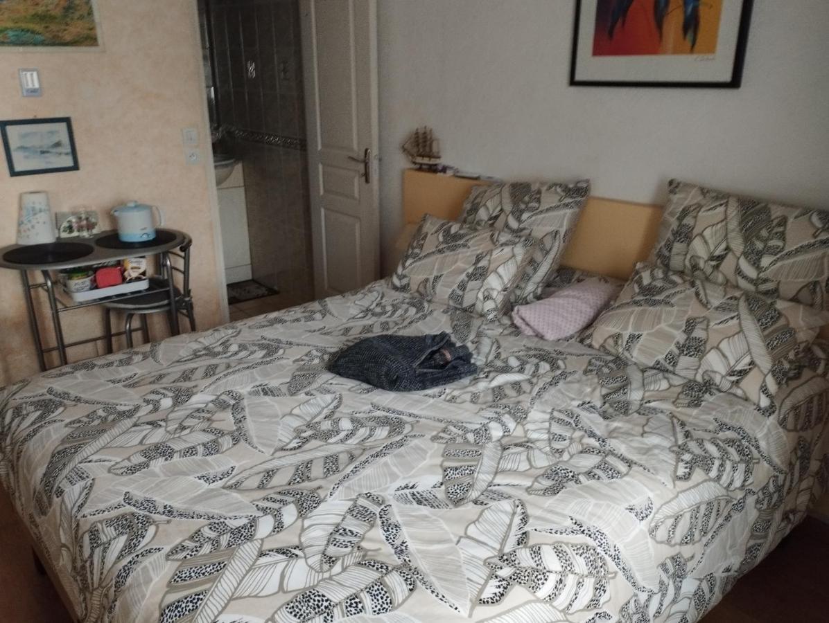 chambre d'hote dans maison individuelle Saint-Malo Extérieur photo